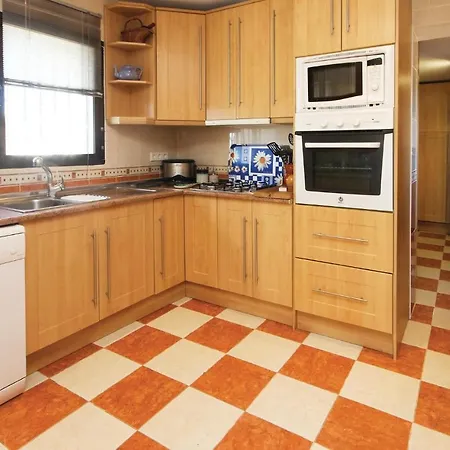 In Farolas With Kitchen Holiday home El Faro